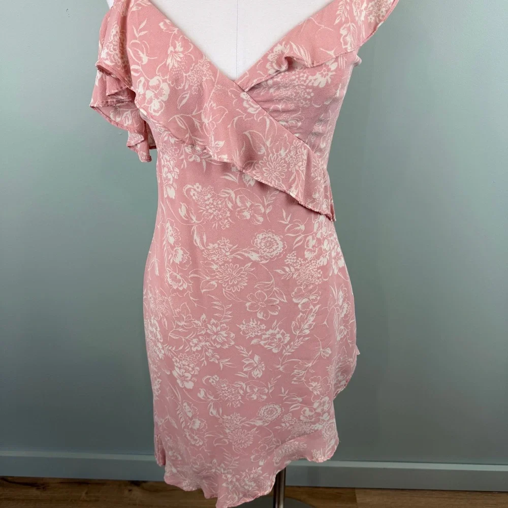Reformation Asymmetrical Pink Floral Adora Dress size 4, Romantic - Picture 5 of 12